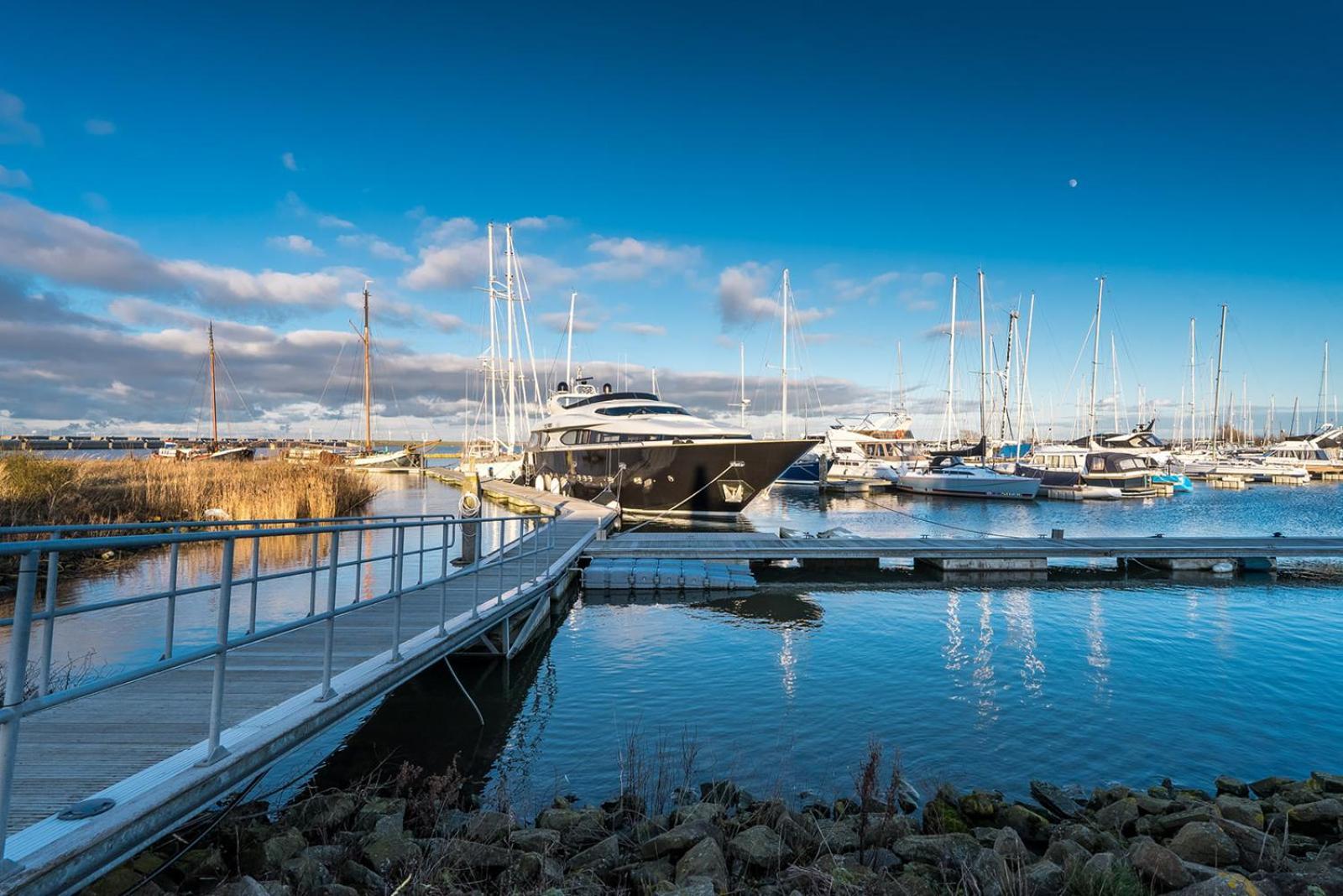 Dock Hotel Stellendam Luaran gambar